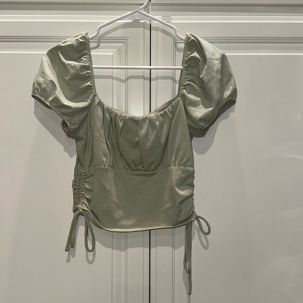 Hollister Crop Top Size M